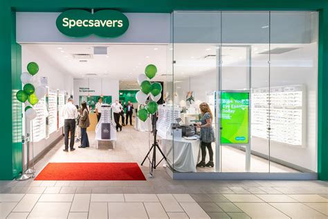 specsavers locations.